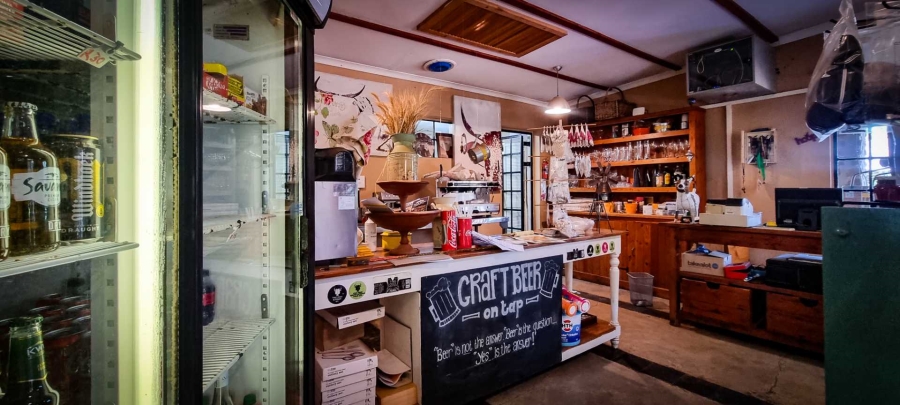 10 Bedroom Property for Sale in Skeerpoort North West